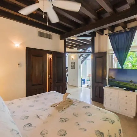 Royal Palms 5 Condo